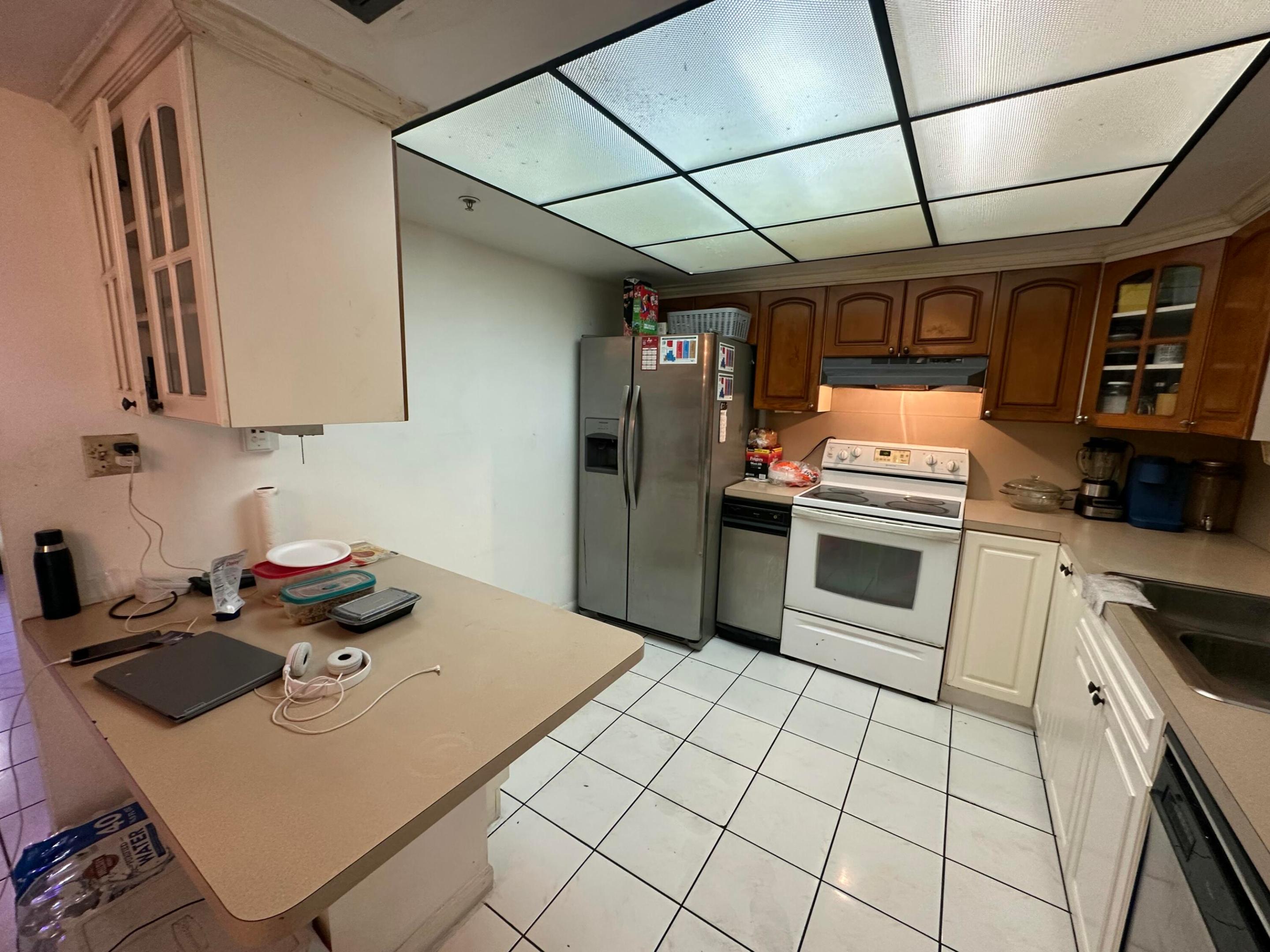 Flair Sub Six 68-6 B - Residential