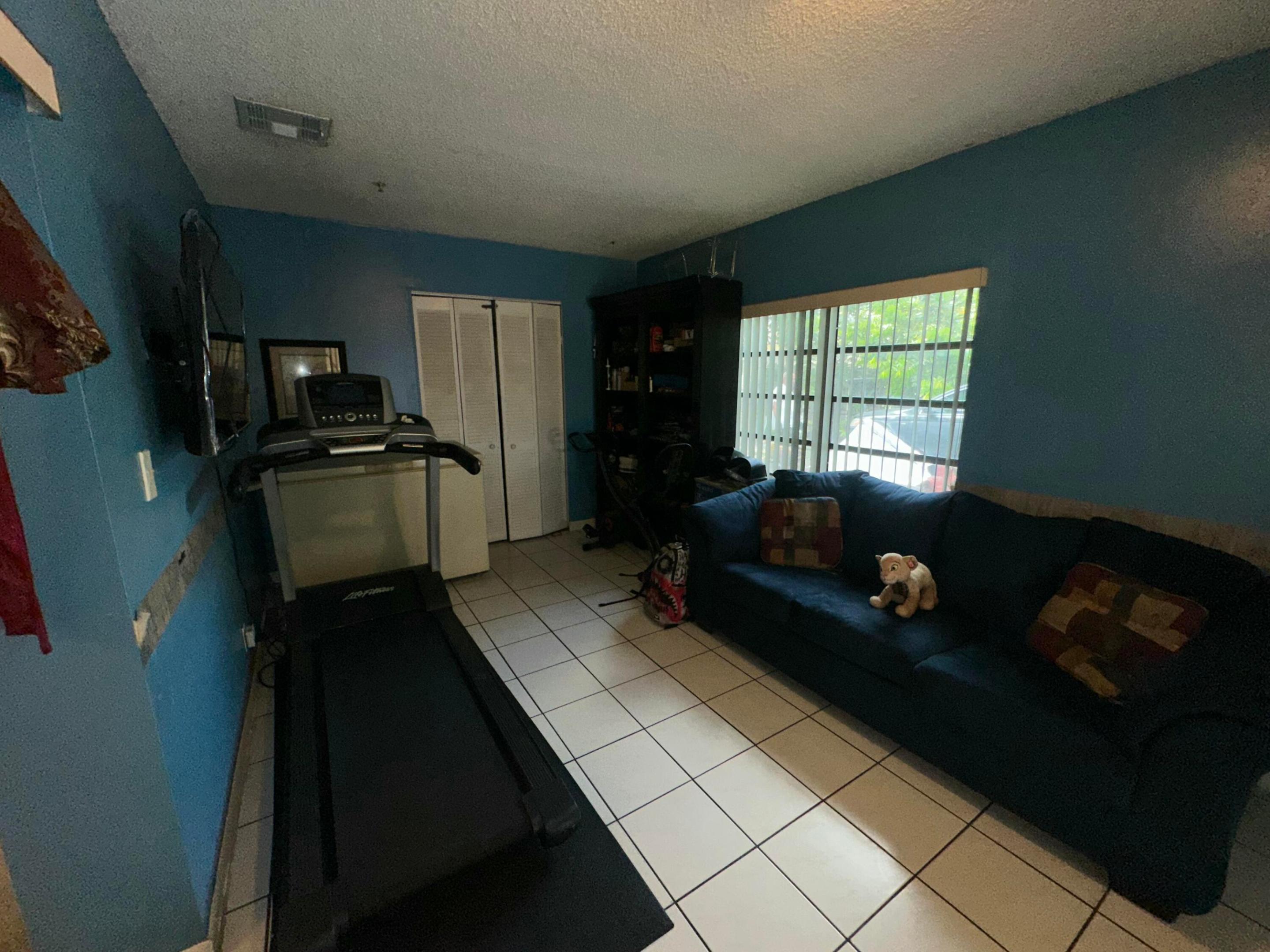 Flair Sub Six 68-6 B - Residential