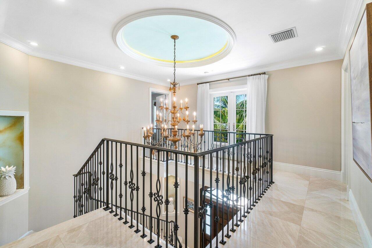 NORTH SHORE - Residential Lease