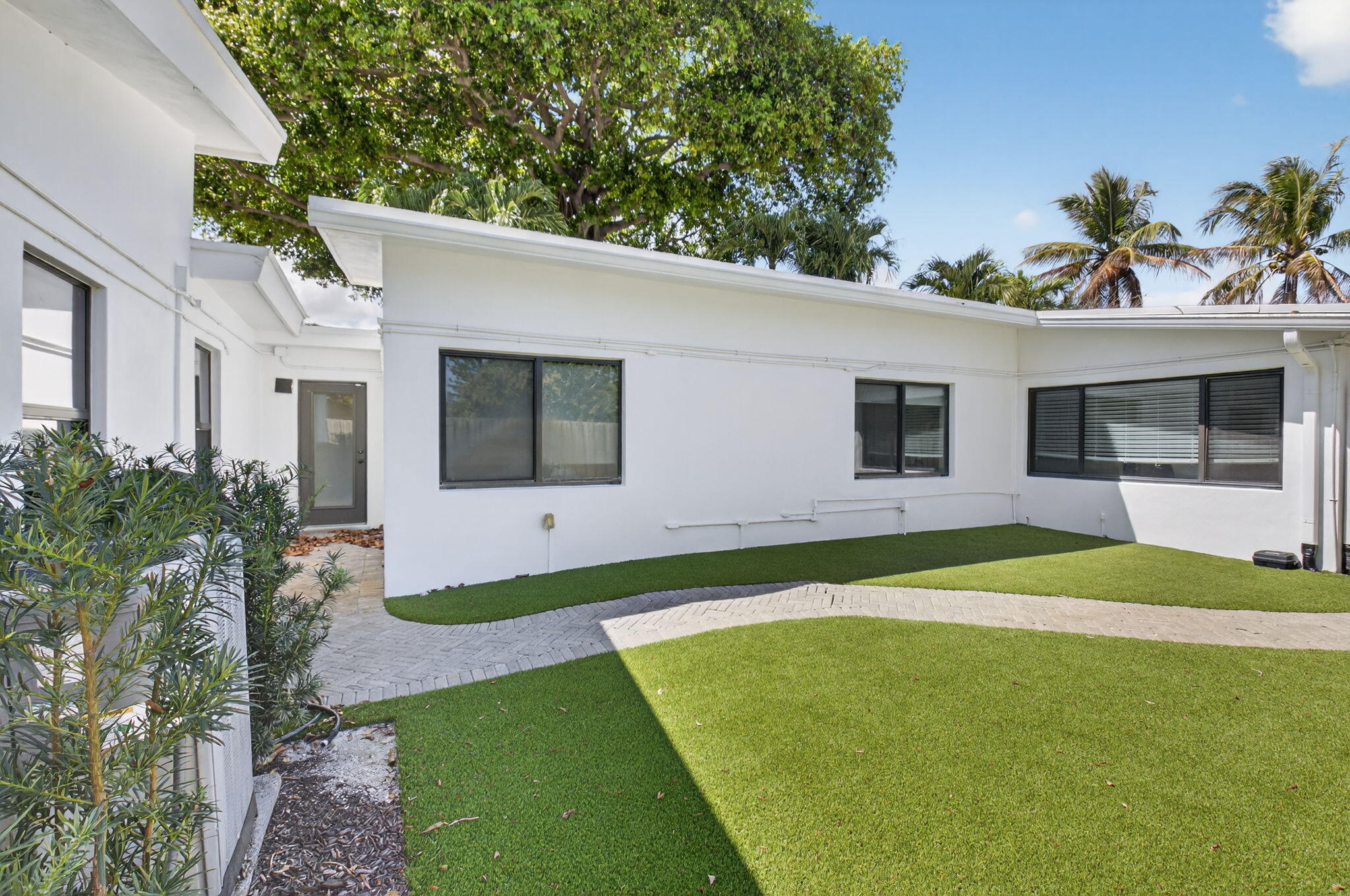 Gulfstream Villas/ Seacrest - Residential