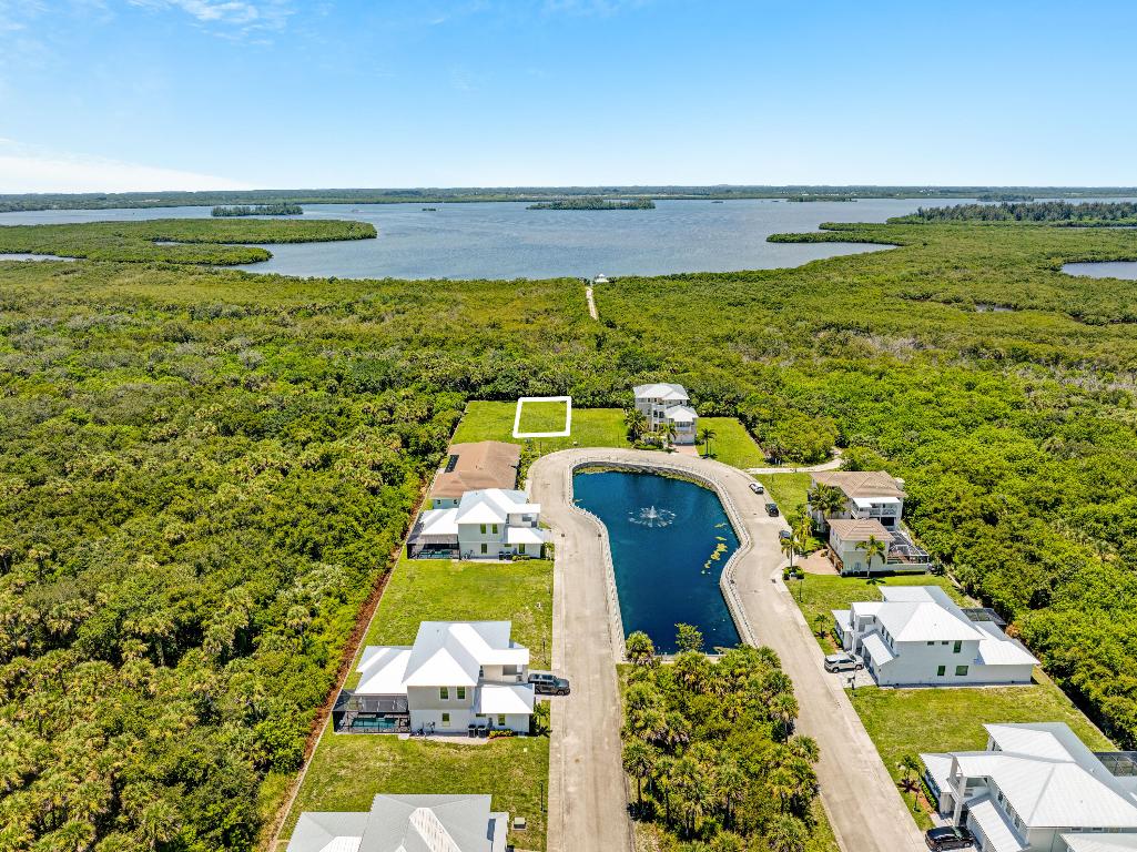 AVALON BEACH PUD - Land