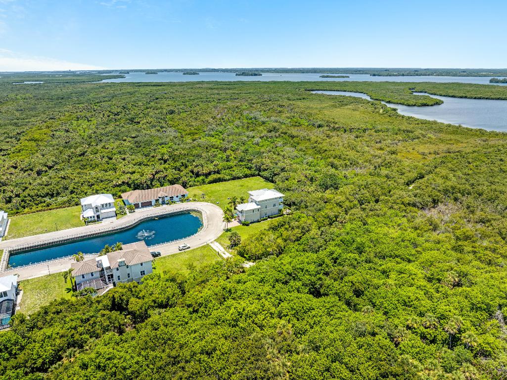 AVALON BEACH PUD - Land