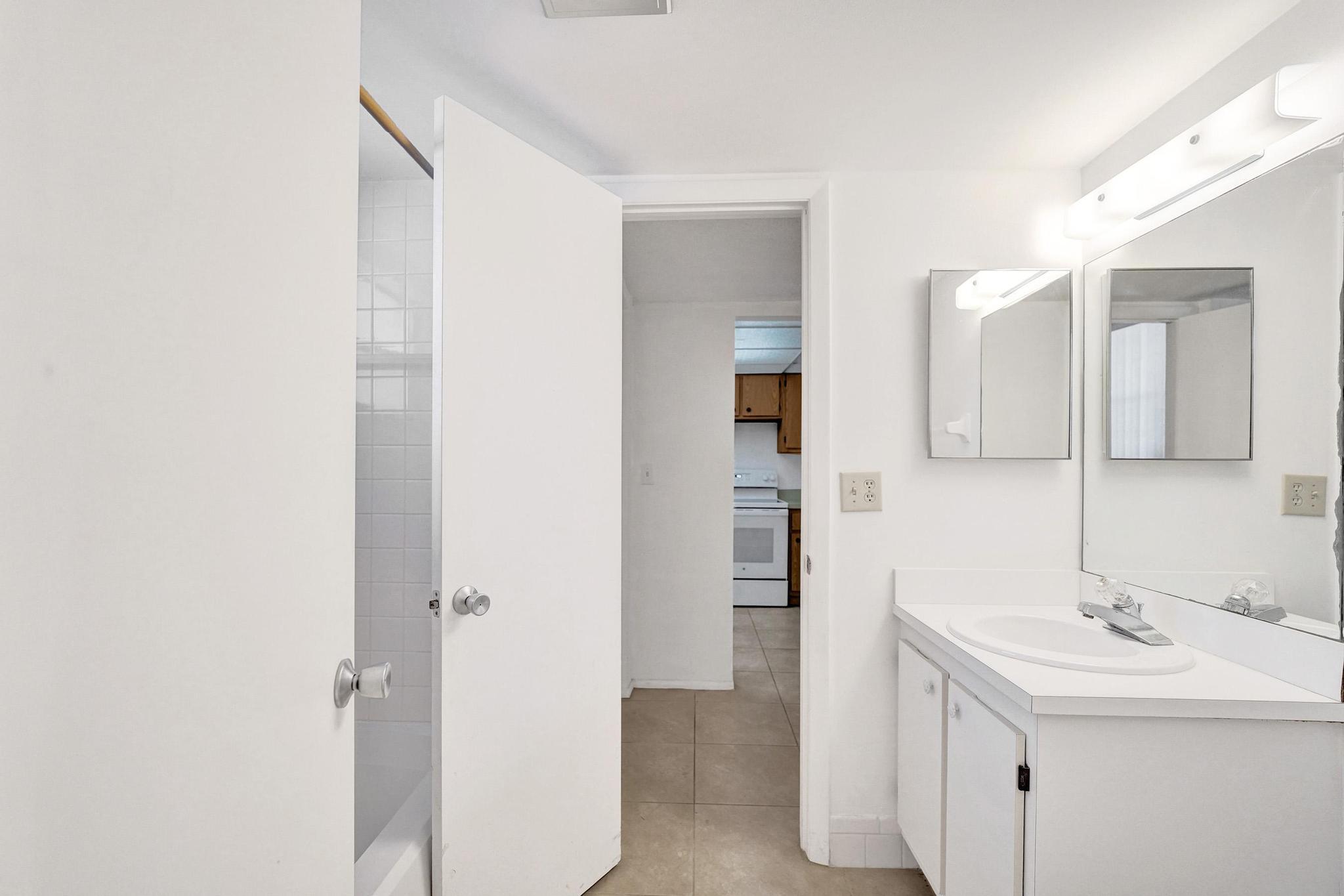 CONDO 6 OF SABAL PALM CONDOS - Residential