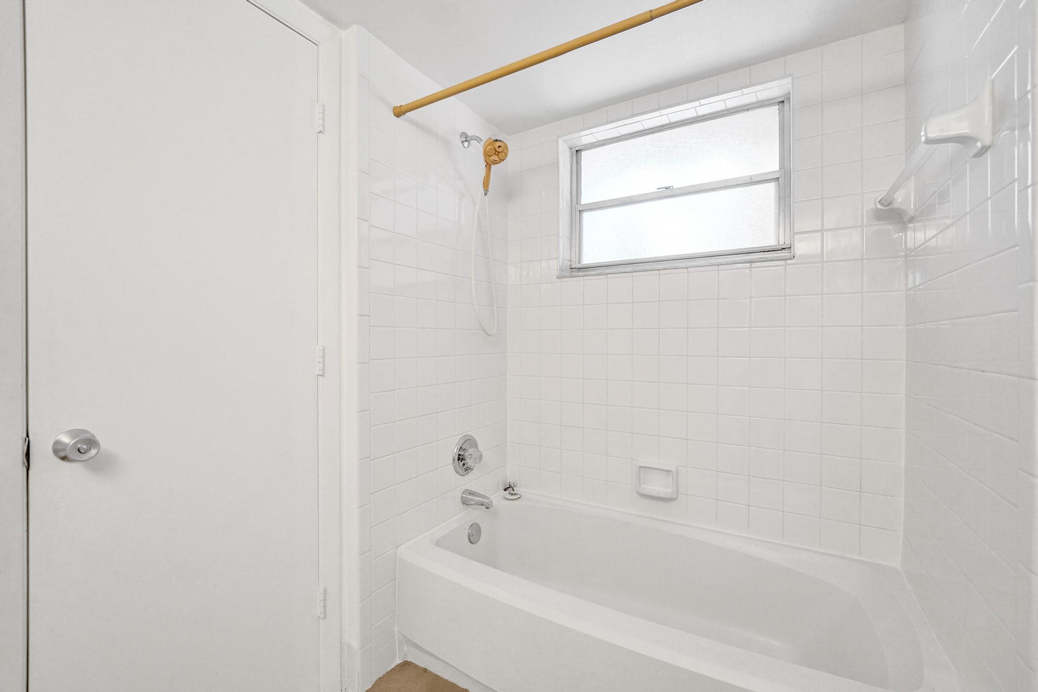 CONDO 6 OF SABAL PALM CONDOS - Residential