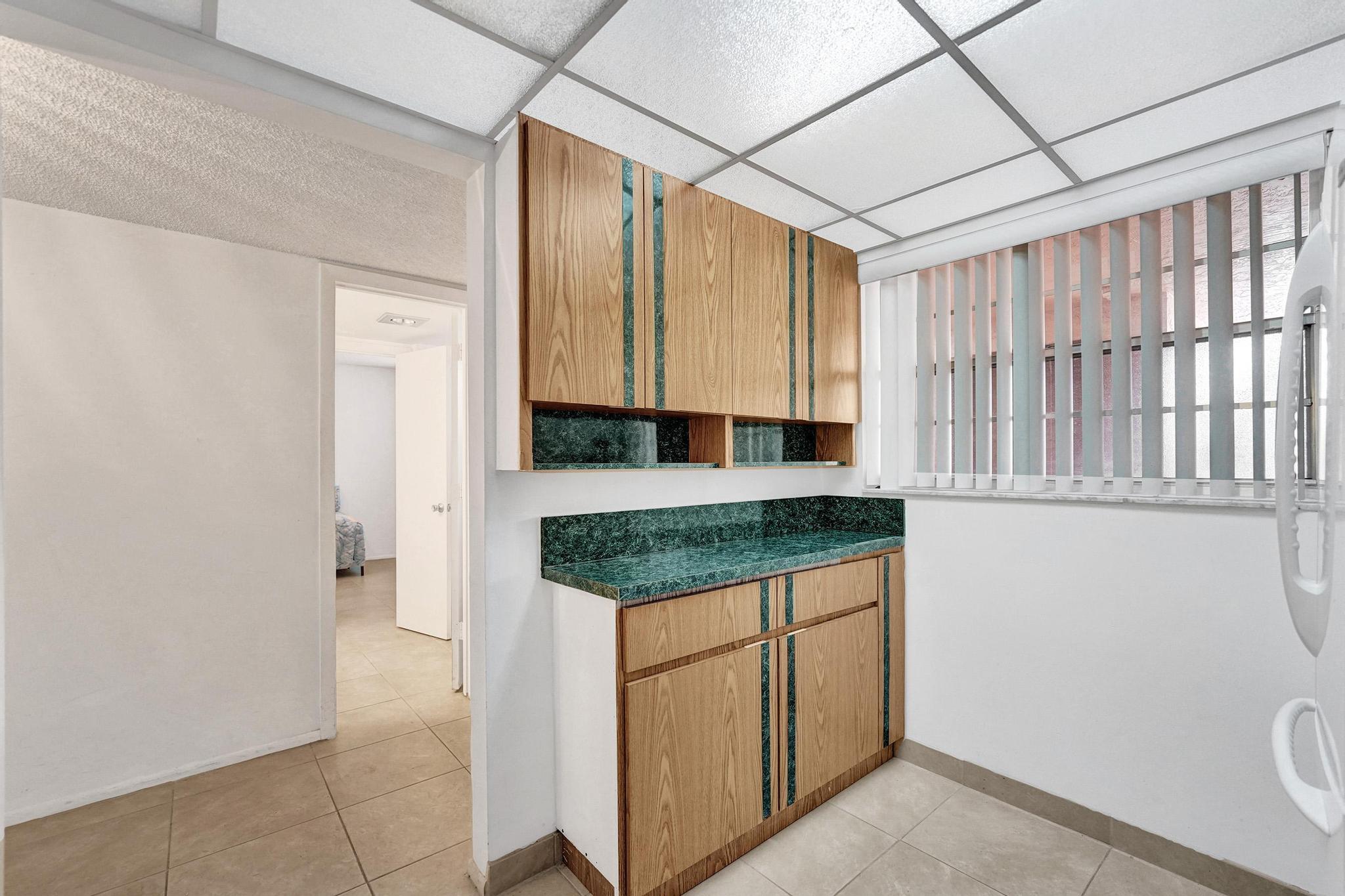 CONDO 6 OF SABAL PALM CONDOS - Residential