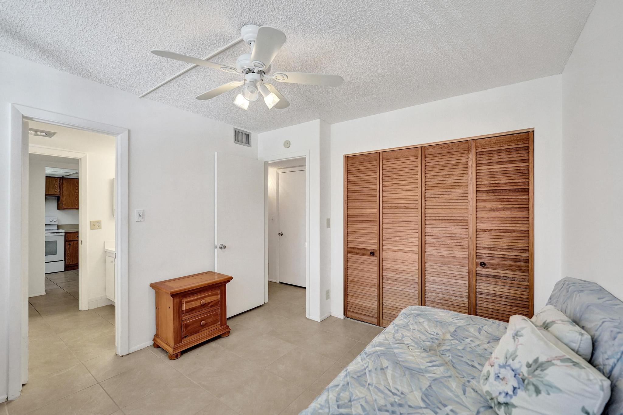 CONDO 6 OF SABAL PALM CONDOS - Residential