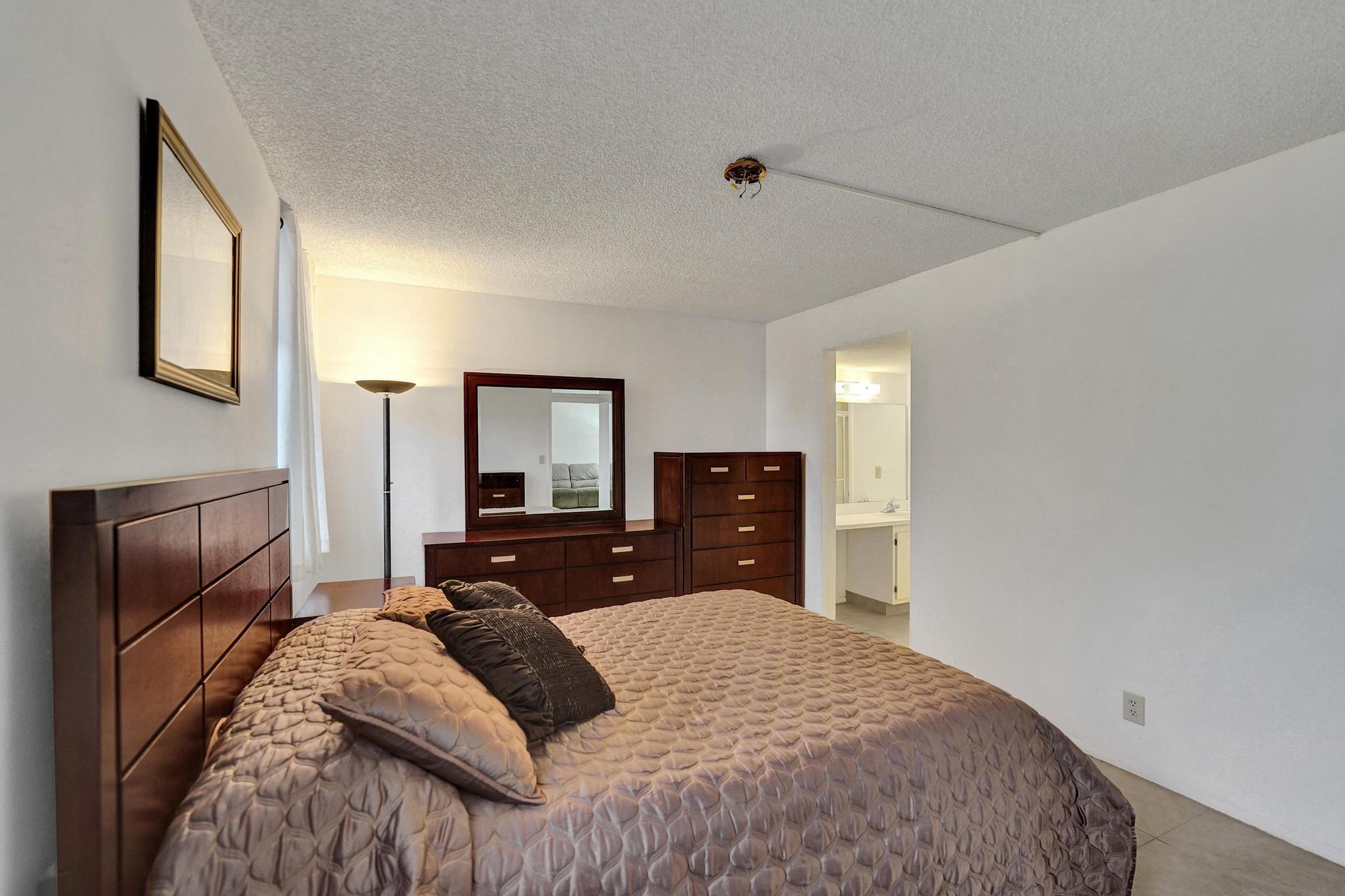 CONDO 6 OF SABAL PALM CONDOS - Residential