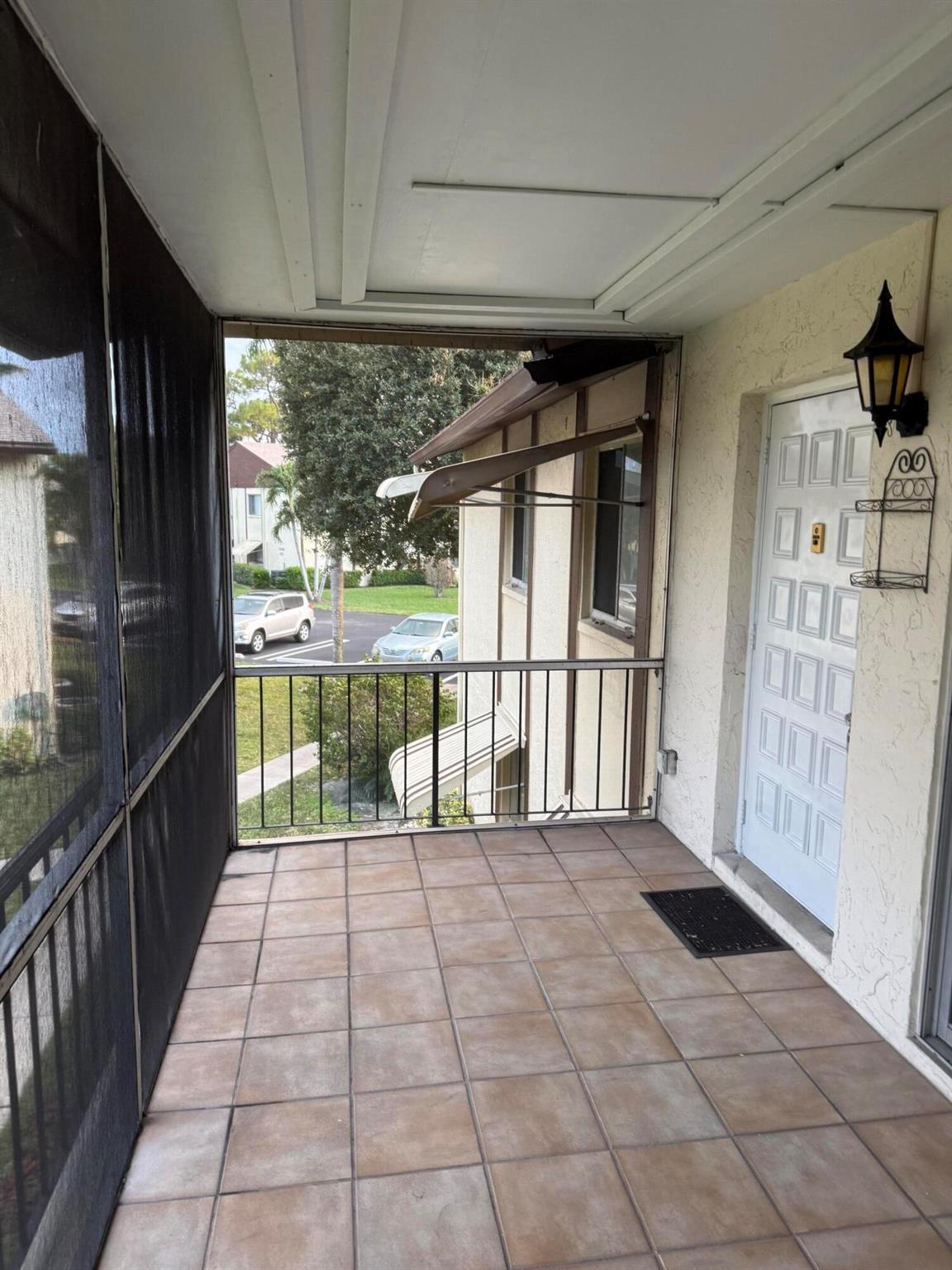 LA PINATA CONDO - Residential