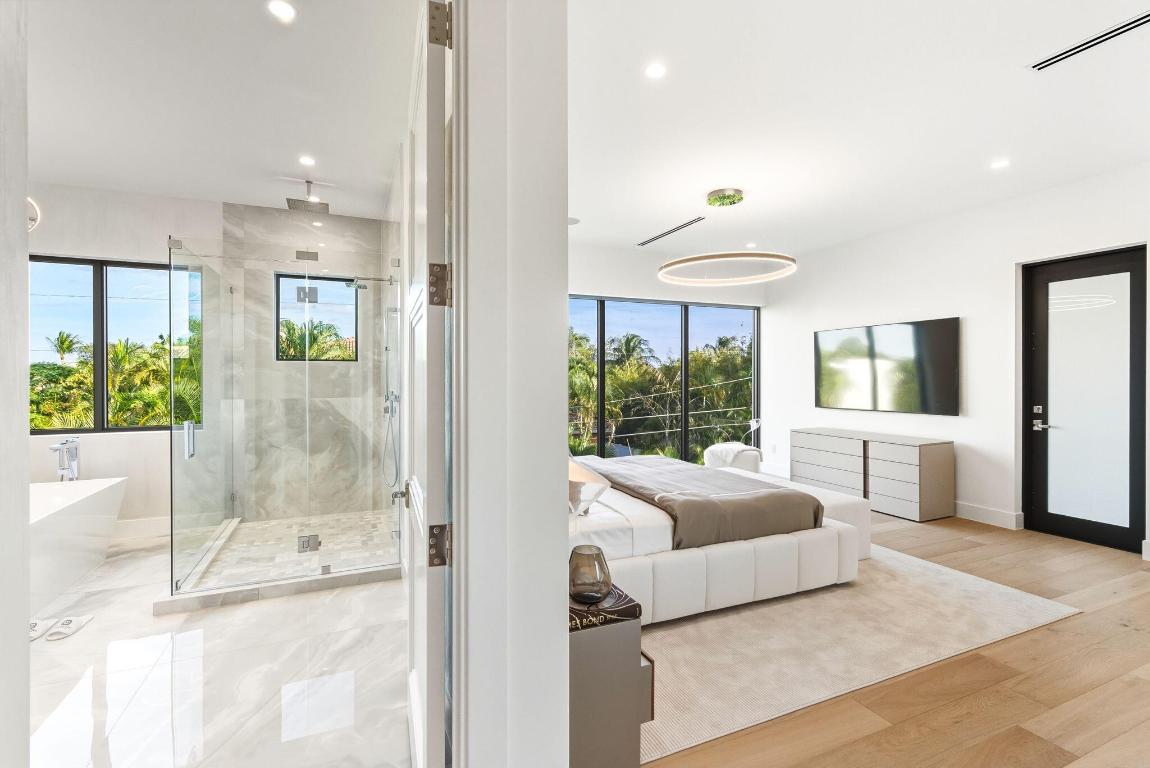 BOCA VILLAS - Residential