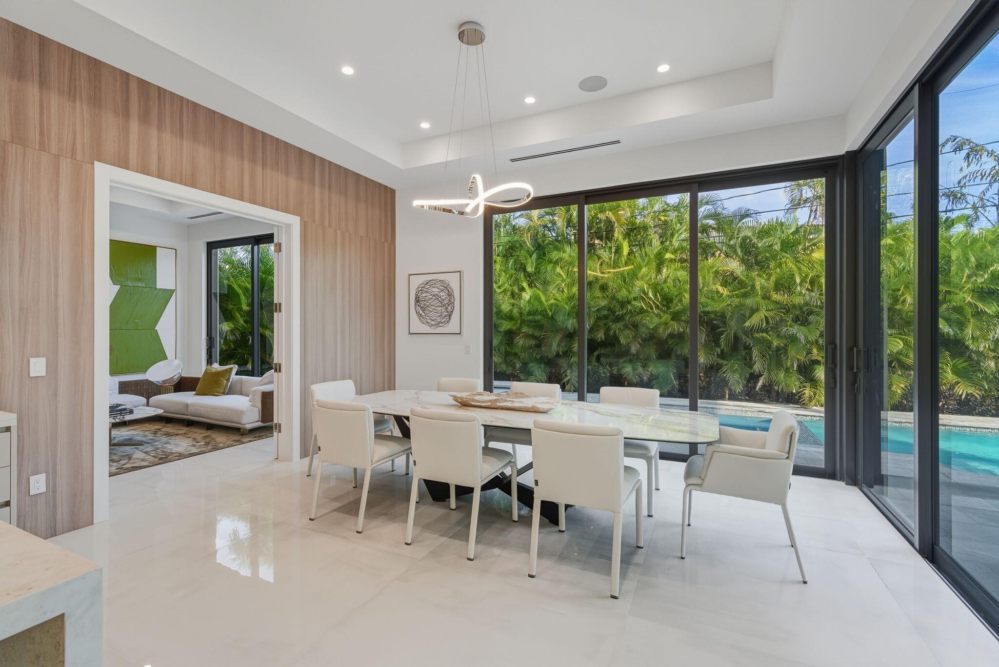 BOCA VILLAS - Residential