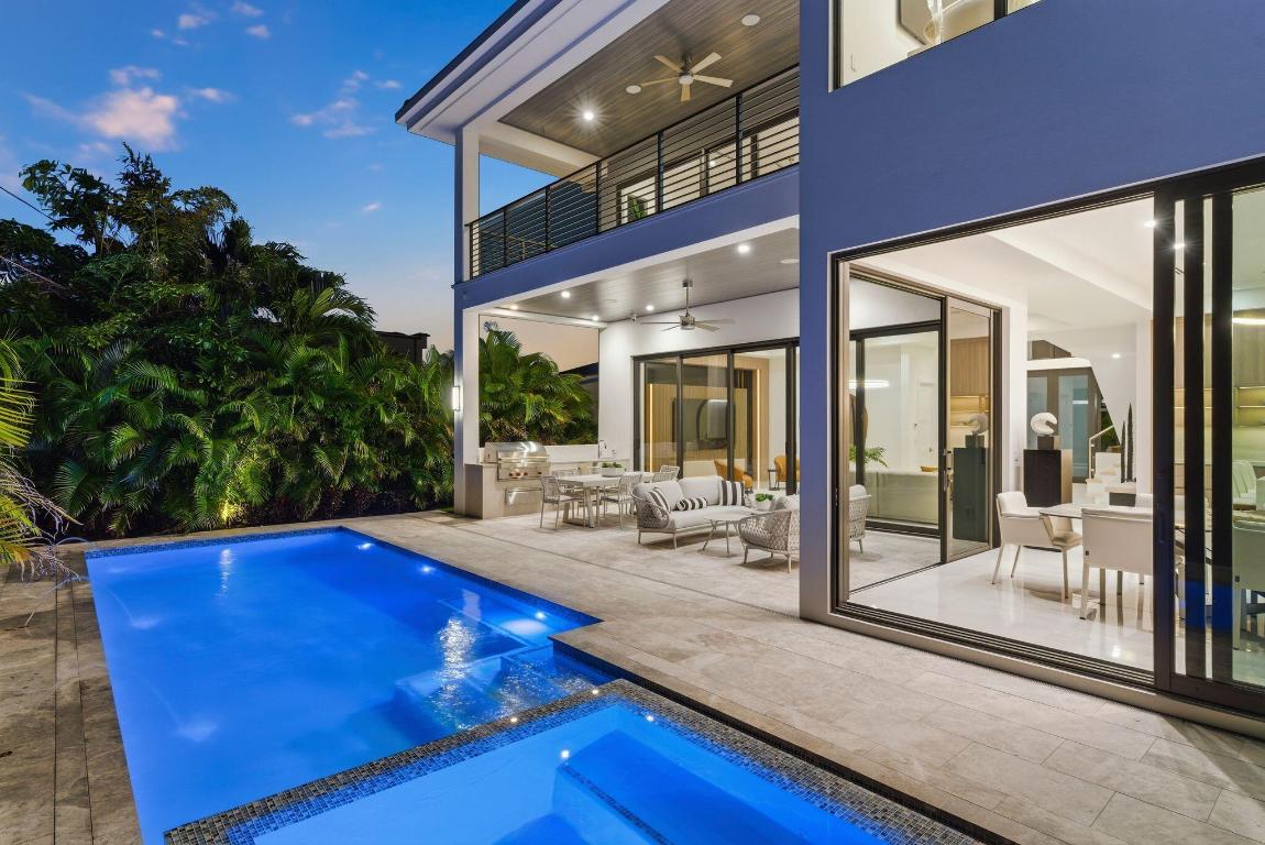 BOCA VILLAS - Residential