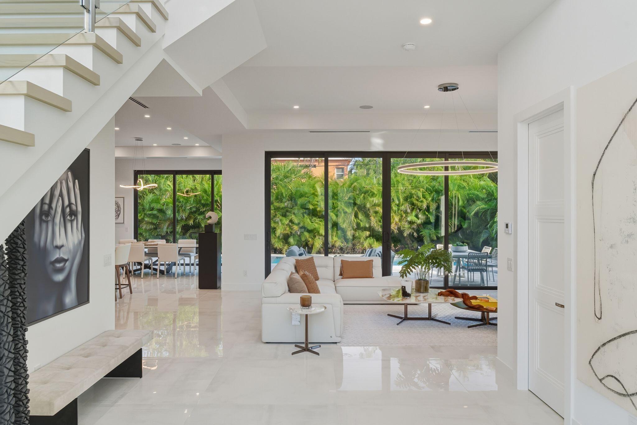 BOCA VILLAS - Residential