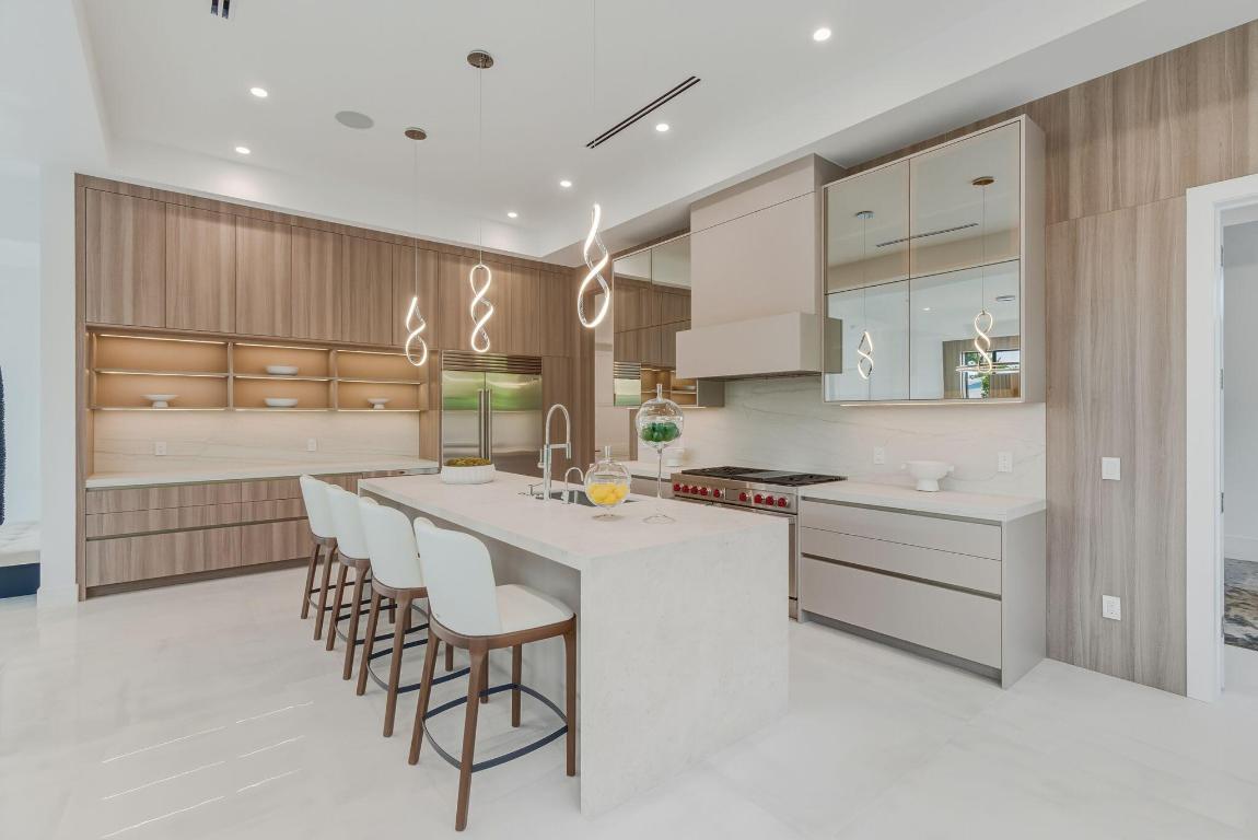 BOCA VILLAS - Residential