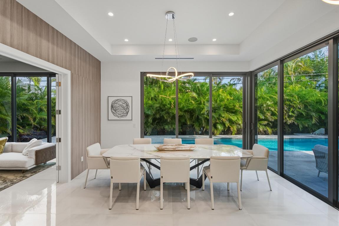 BOCA VILLAS - Residential