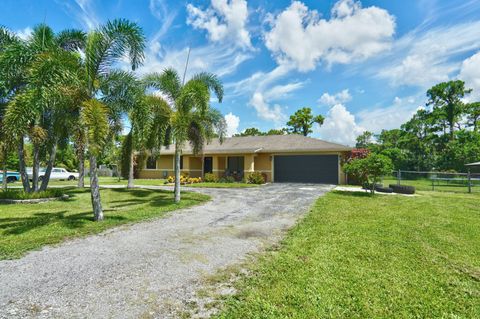 A home in Loxahatchee