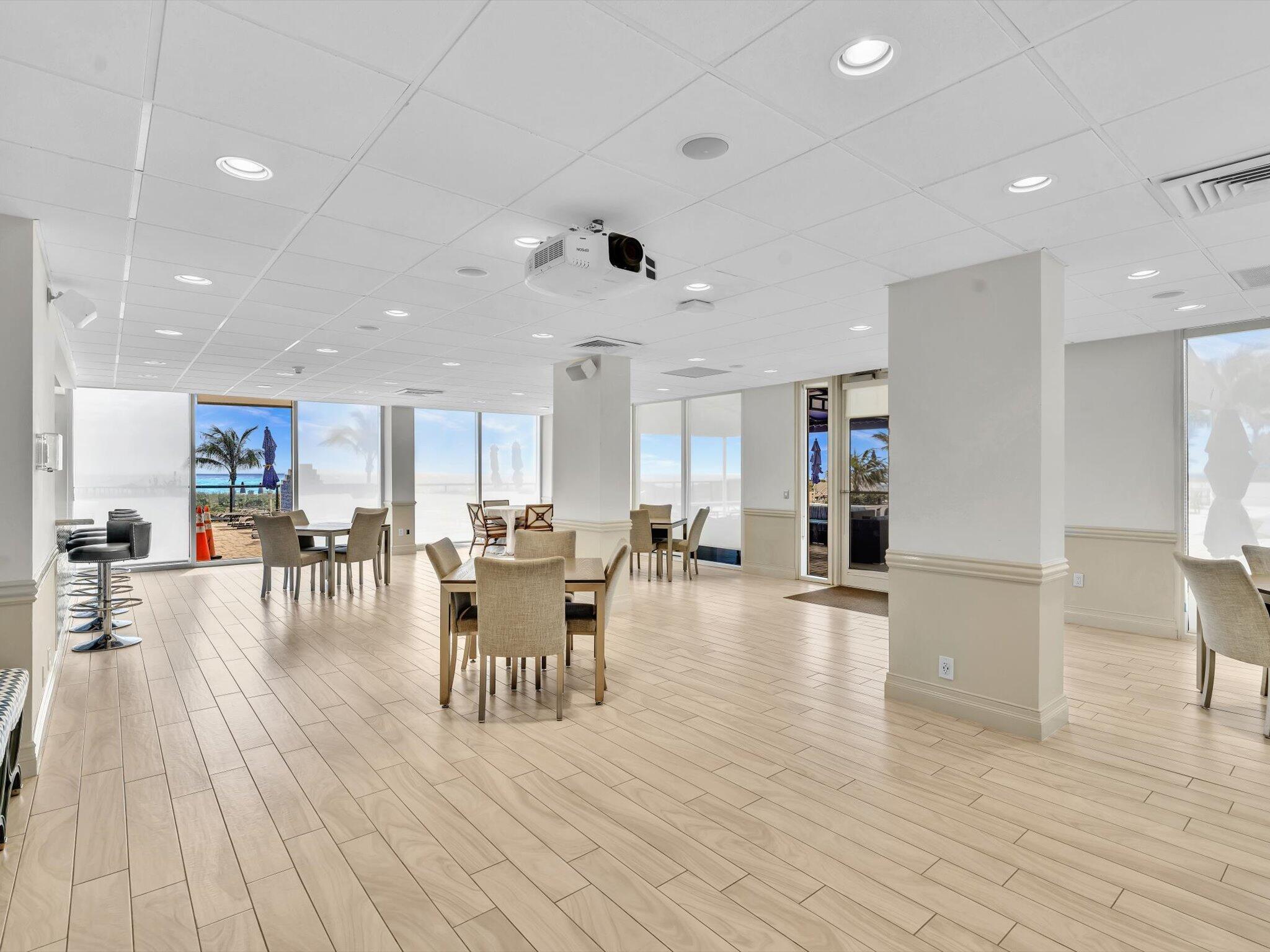 OCEAN TOWERS CONDO - Residential