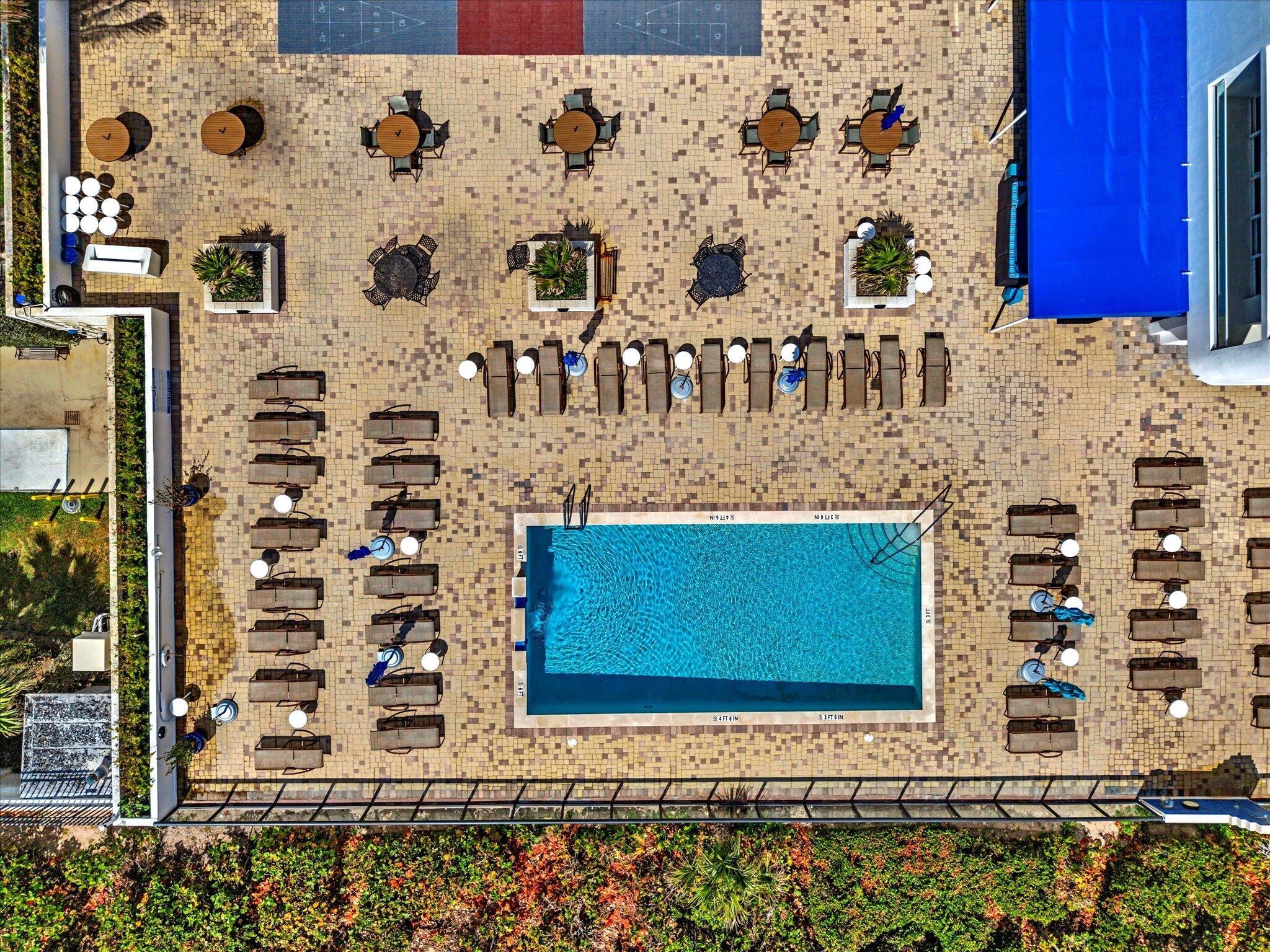 OCEAN TOWERS CONDO - Residential