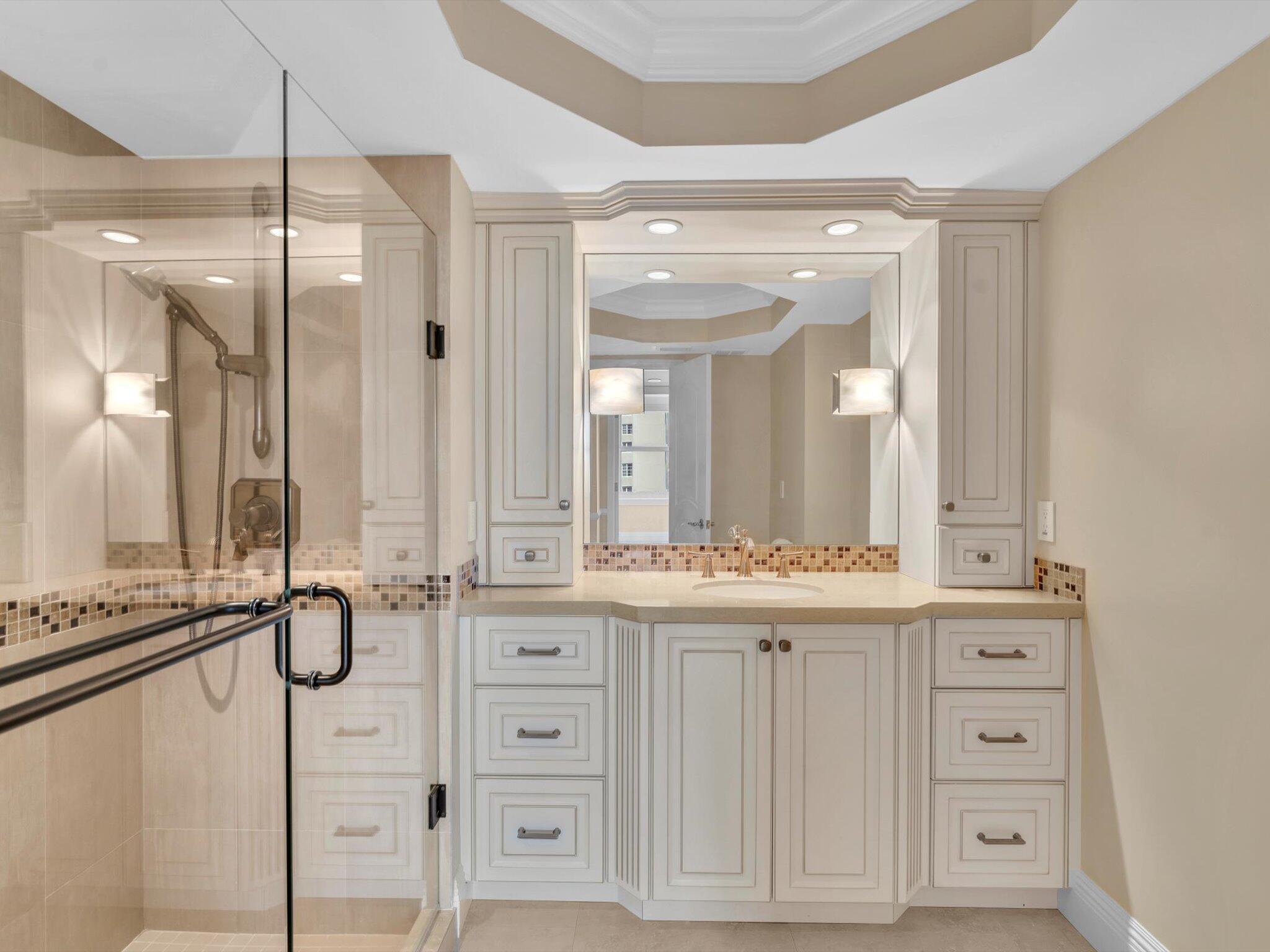 OCEAN TOWERS CONDO - Residential