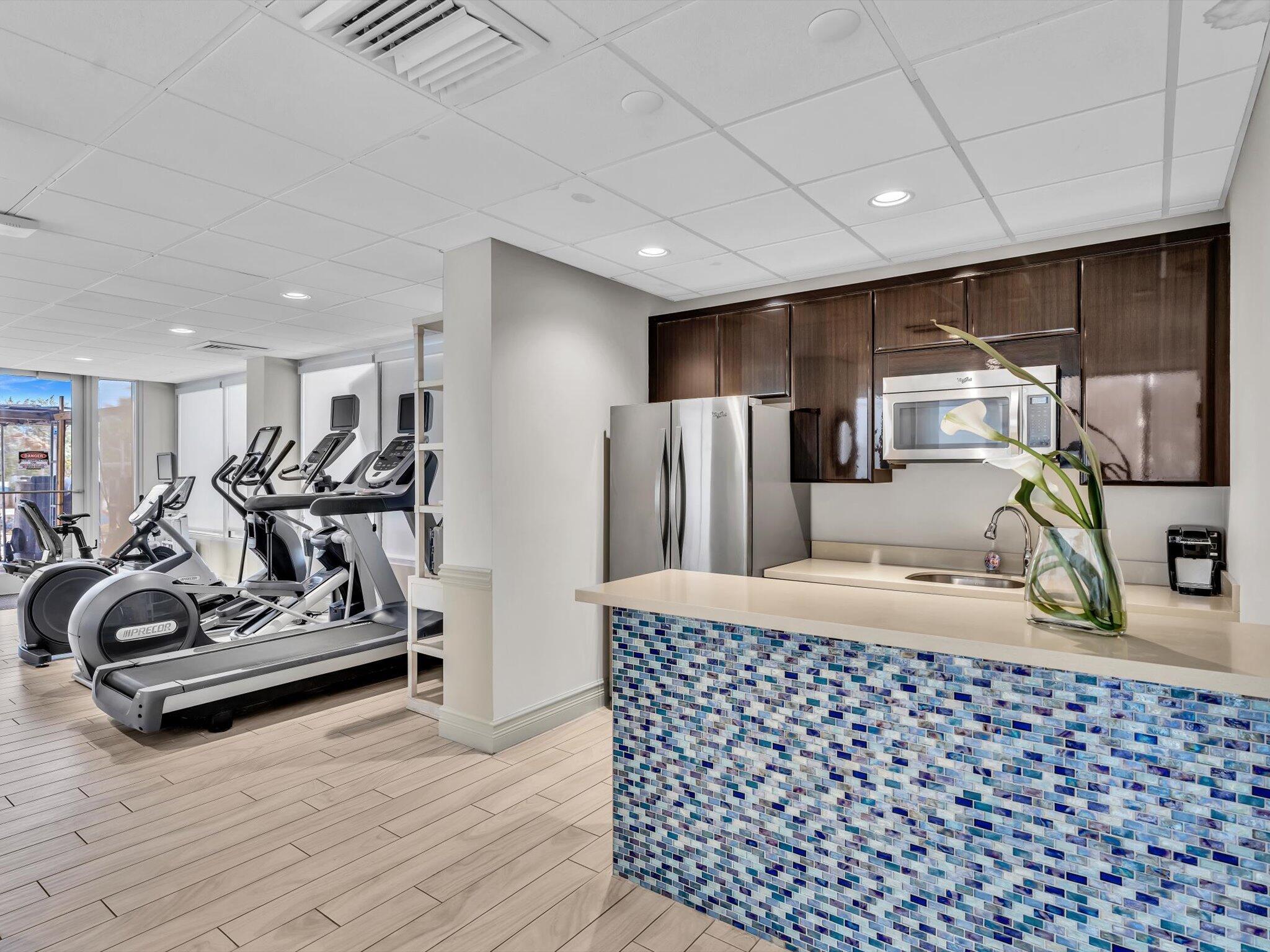 OCEAN TOWERS CONDO - Residential