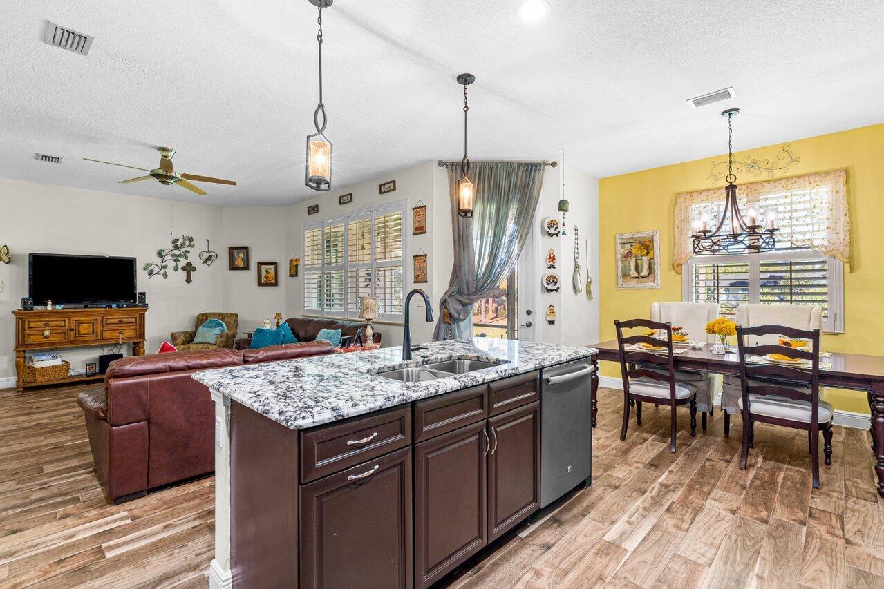 The Acreage - Residential