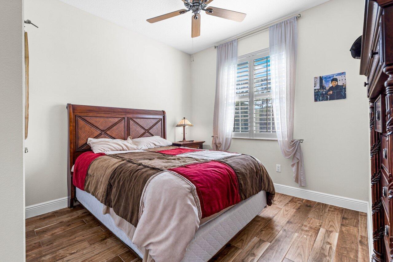 The Acreage - Residential