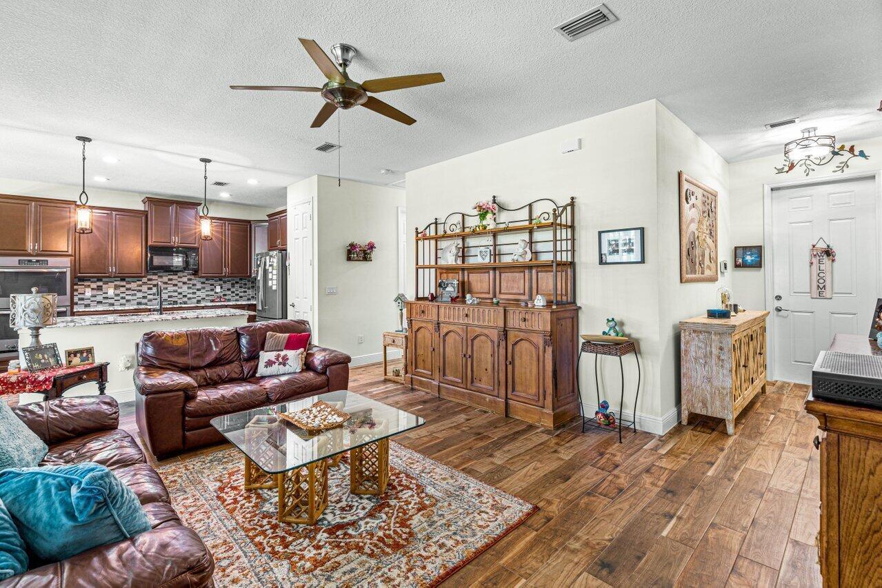 The Acreage - Residential