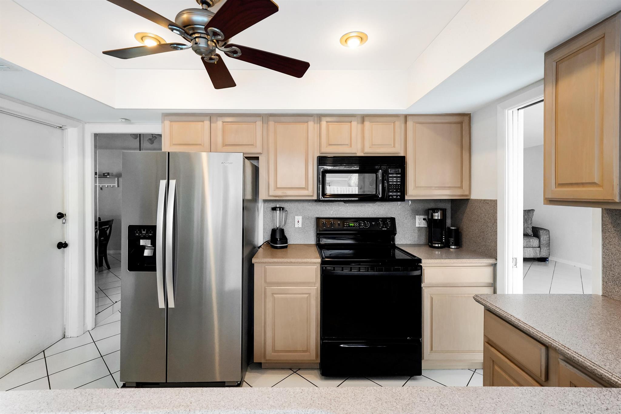 IMPERIAL POINT 5 SEC - Residential