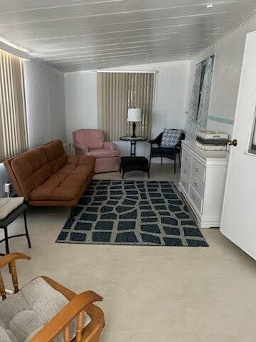 LEISURE VILLAGE MOBILE HM PK UNREC CO-OP - Residential
