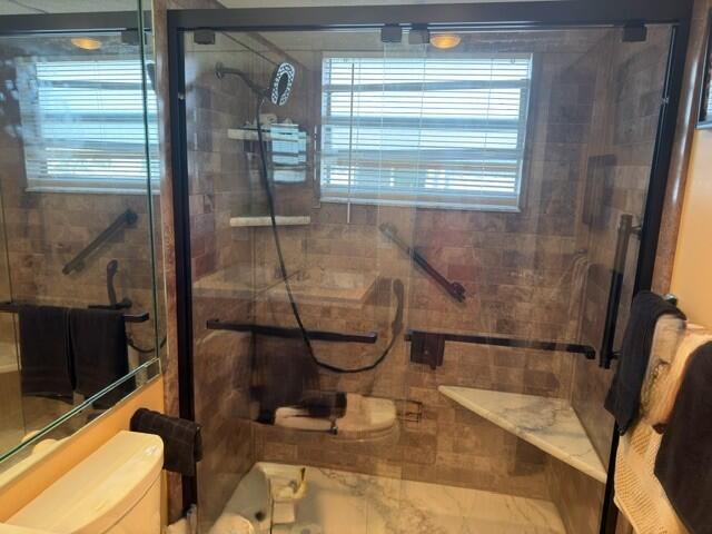 KINGS POINT VALENCIA CONDOS - Residential