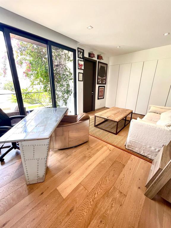 BOCA HARBOUR 2ND SEC - Residential