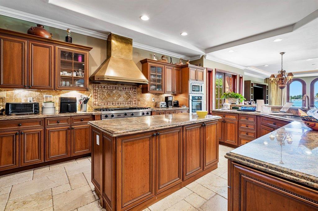 HYPOLUXO ISLAND ADD - Residential