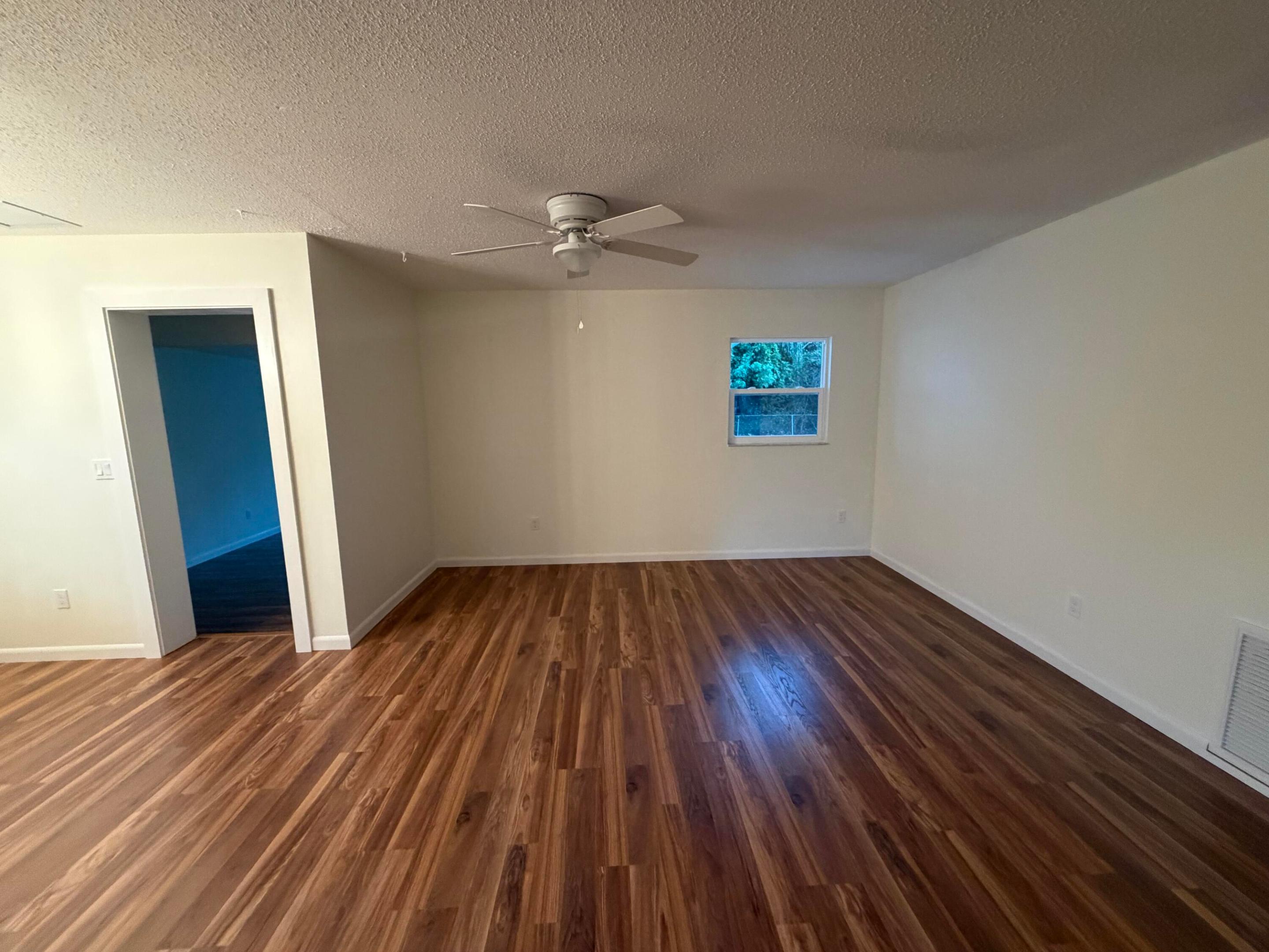 SHADOWLAWN - Residential