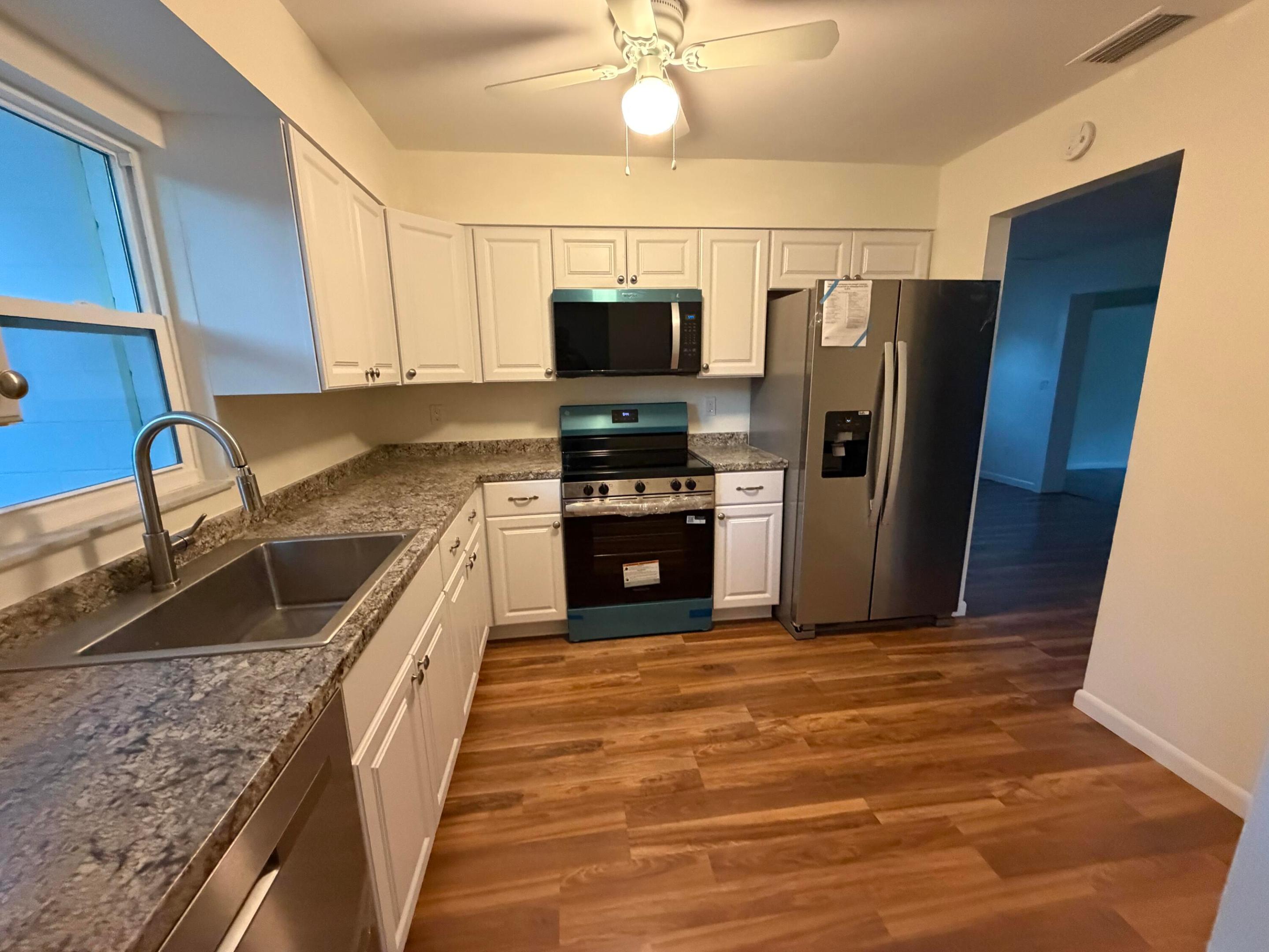 SHADOWLAWN - Residential