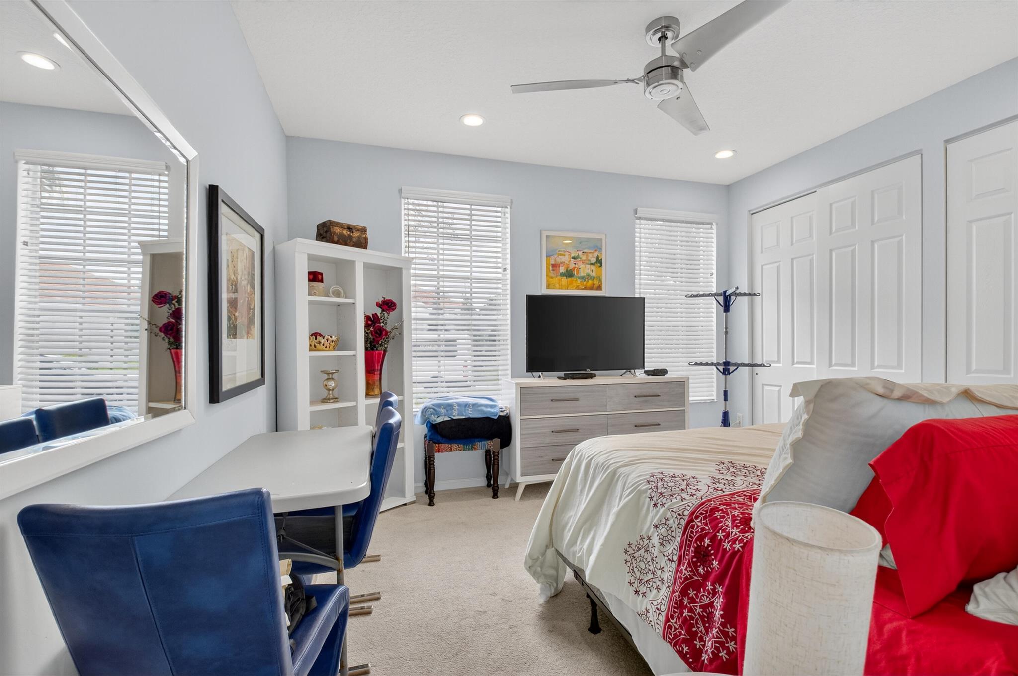 NEWPORT BAY CLUB - Residential