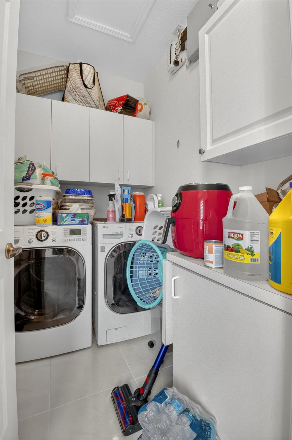 NEWPORT BAY CLUB - Residential