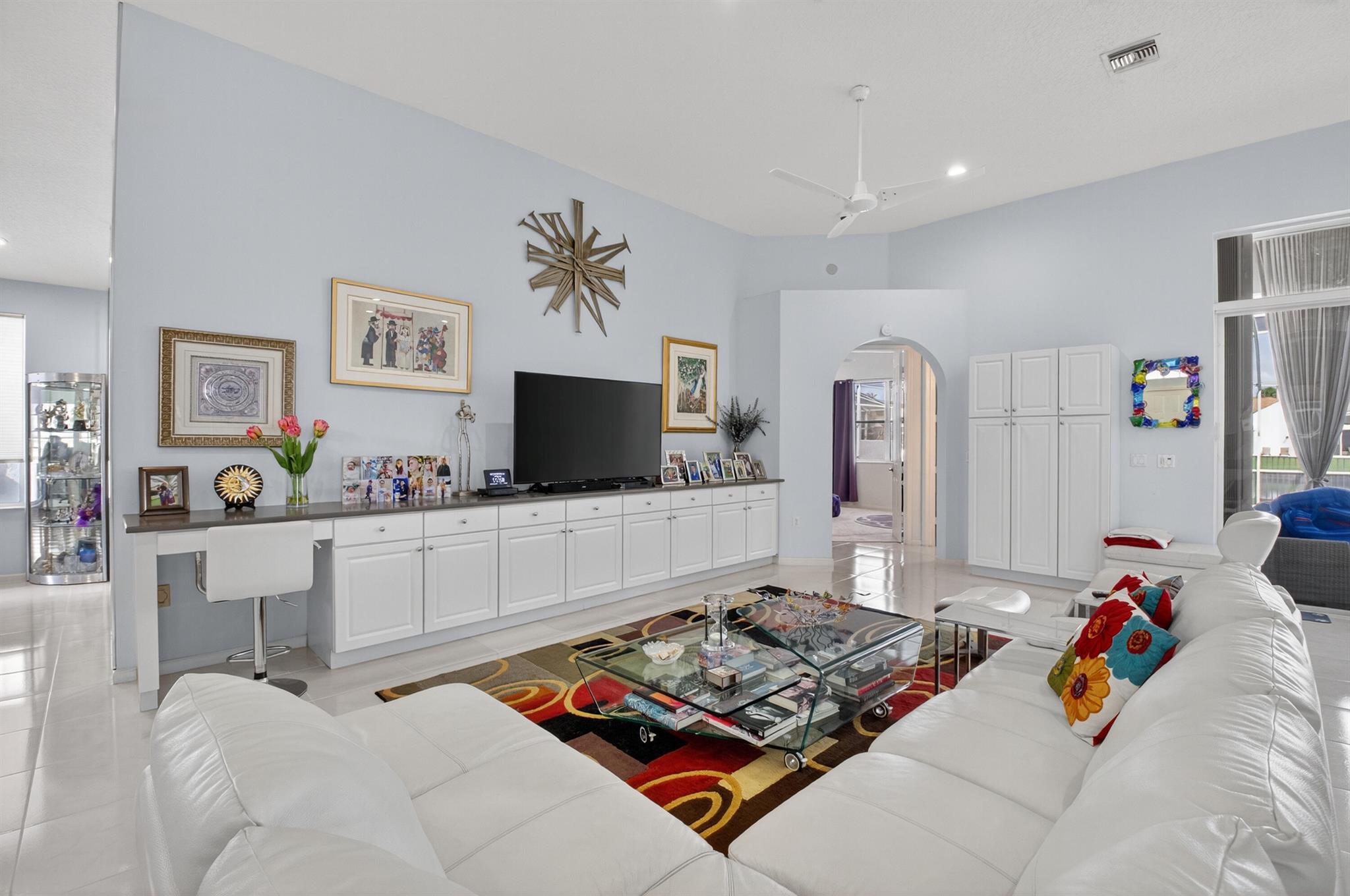 NEWPORT BAY CLUB - Residential