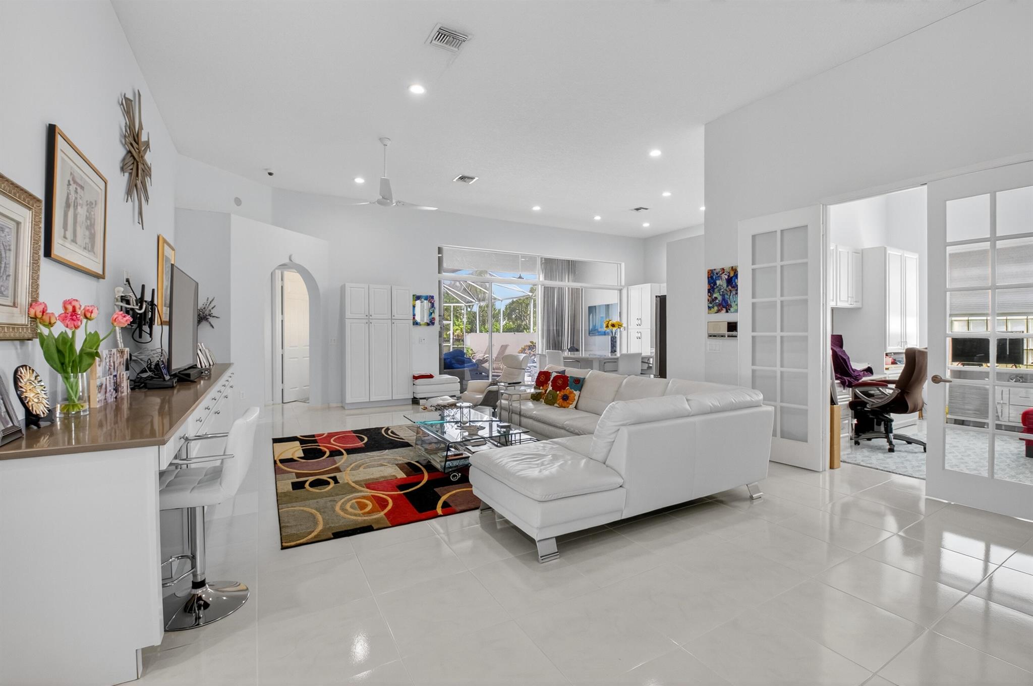 NEWPORT BAY CLUB - Residential