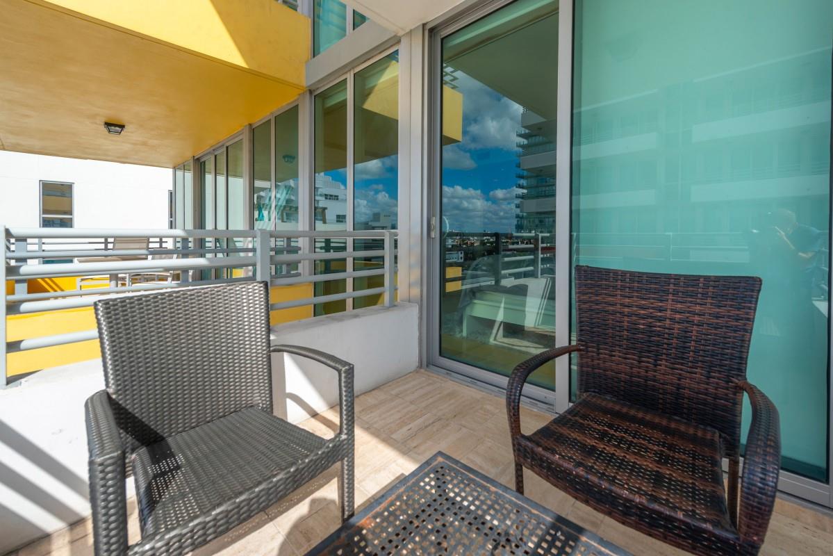 101 Ocean Dr 704