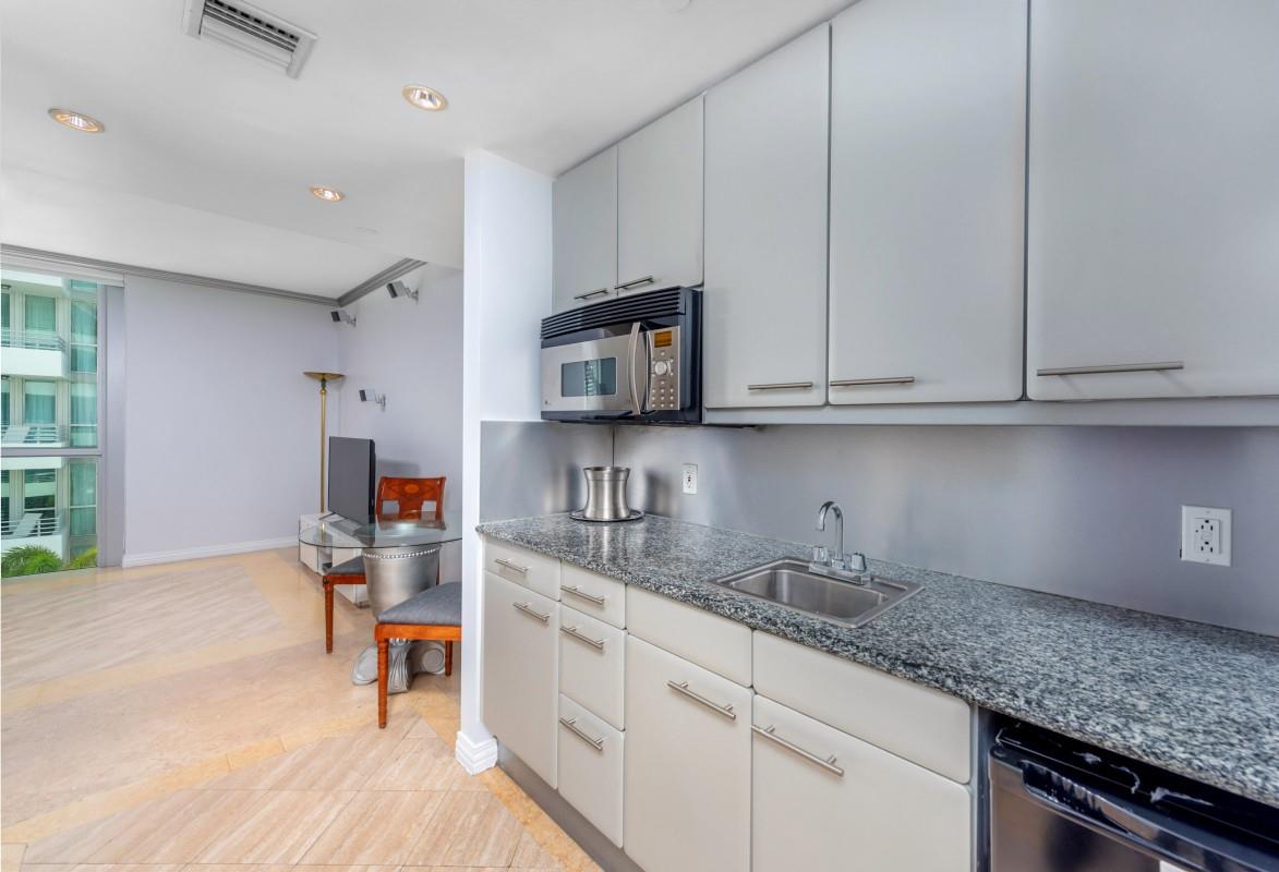 BENTLEY BEACH CONDO - Residential