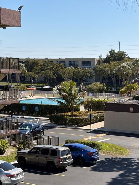  Lauderdale Lakes FL 33319