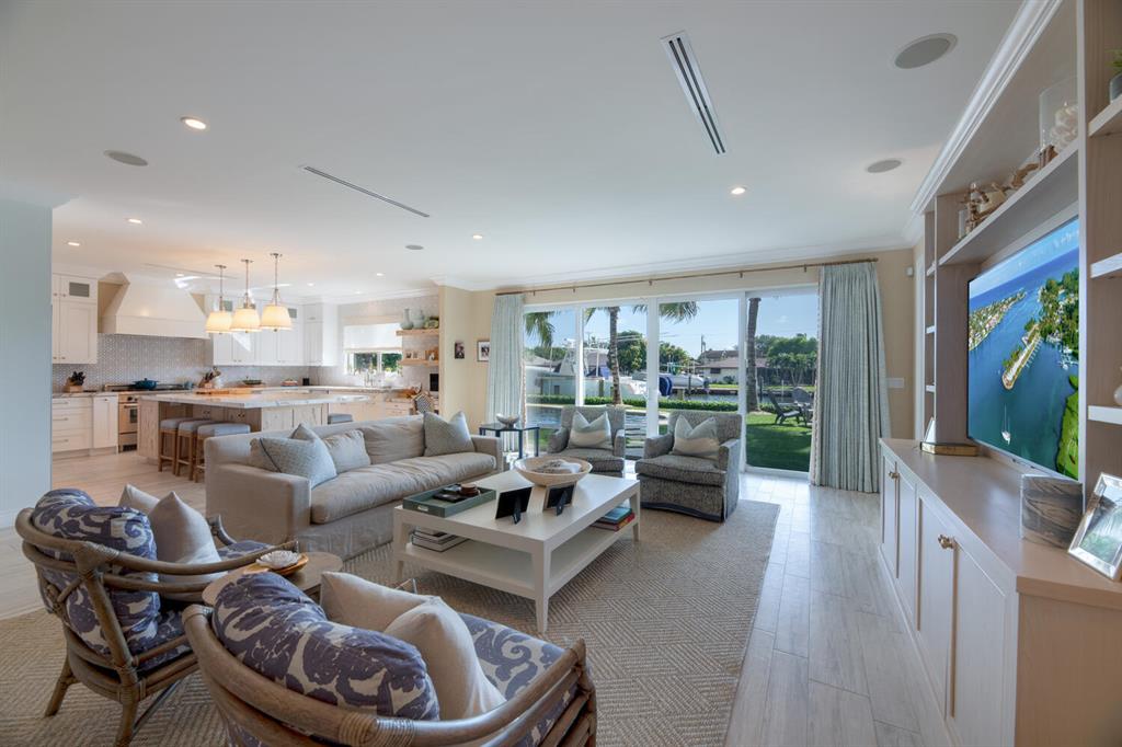 NORTH PALM BEACH VILLAGE OF 6 - Residential