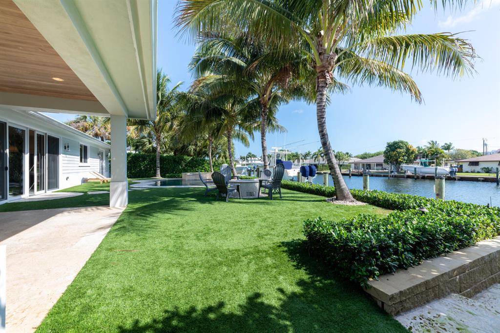 NORTH PALM BEACH VILLAGE OF 6 - Residential