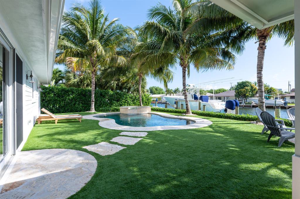 NORTH PALM BEACH VILLAGE OF 6 - Residential