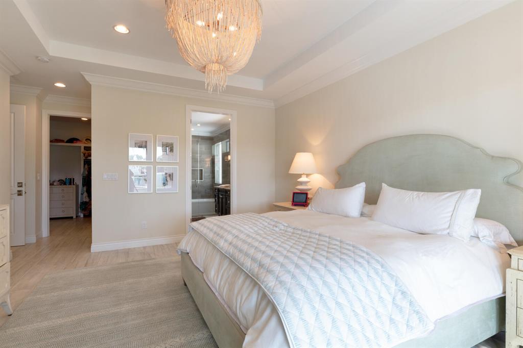 NORTH PALM BEACH VILLAGE OF 6 - Residential