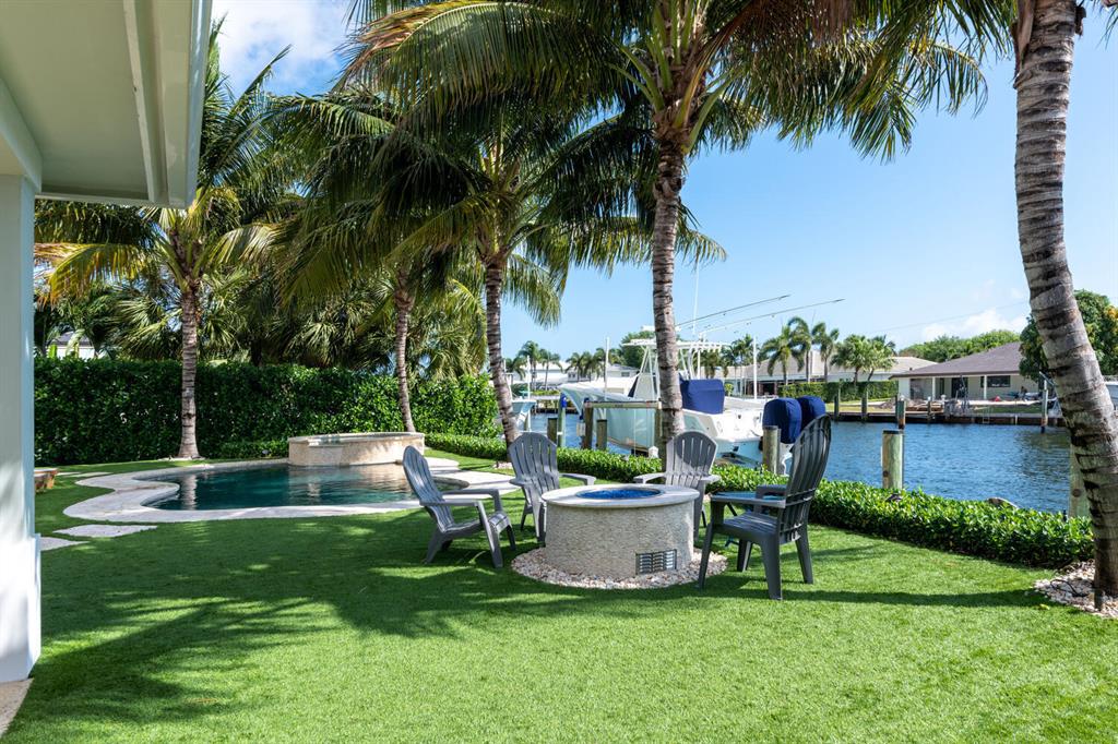 NORTH PALM BEACH VILLAGE OF 6 - Residential