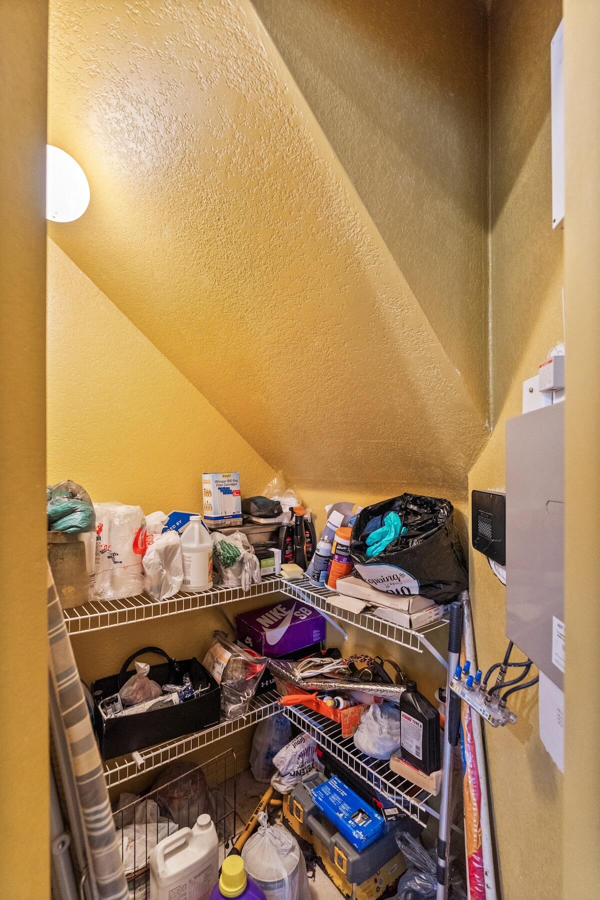 MIRAGE AT SAILBOAT COVE - Residential