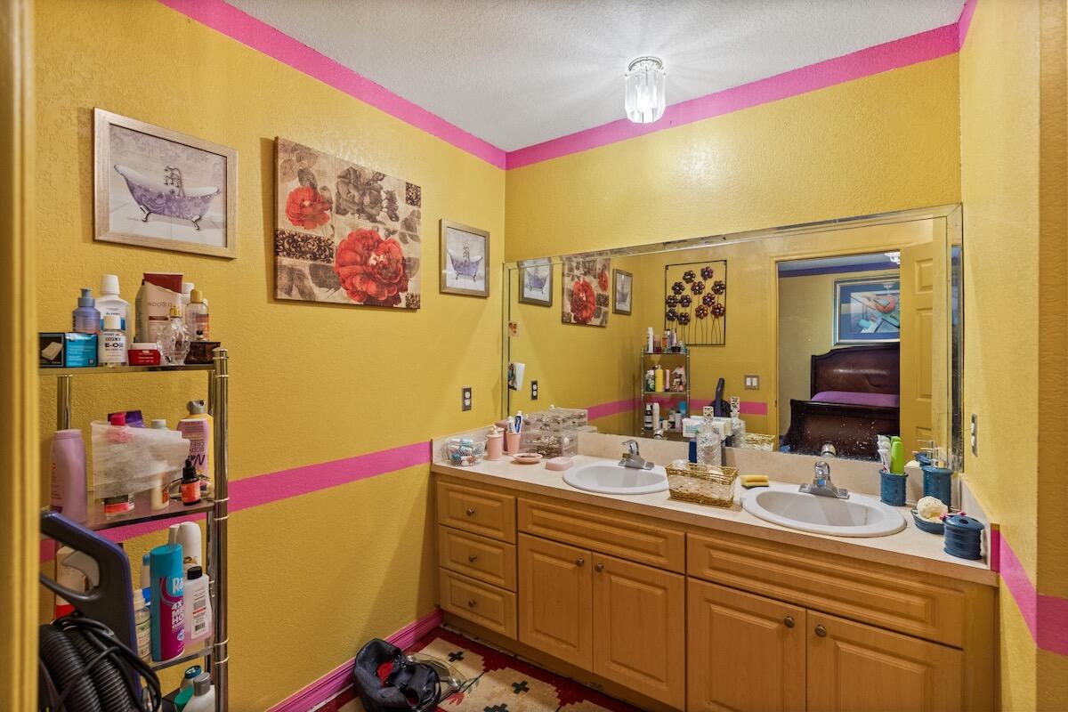 MIRAGE AT SAILBOAT COVE - Residential