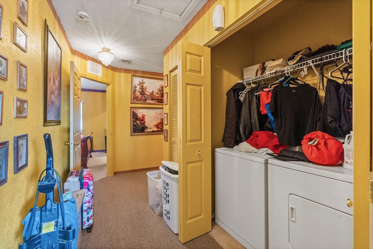 MIRAGE AT SAILBOAT COVE - Residential