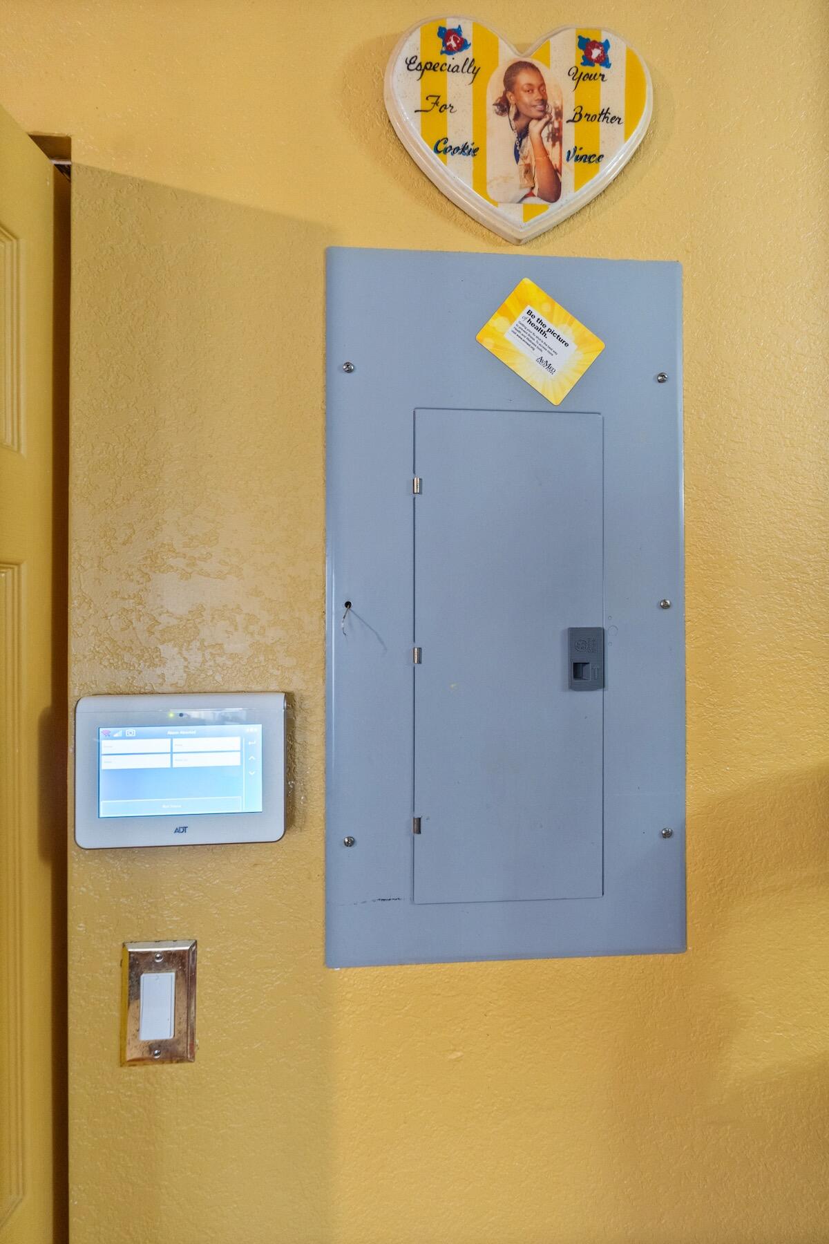 MIRAGE AT SAILBOAT COVE - Residential