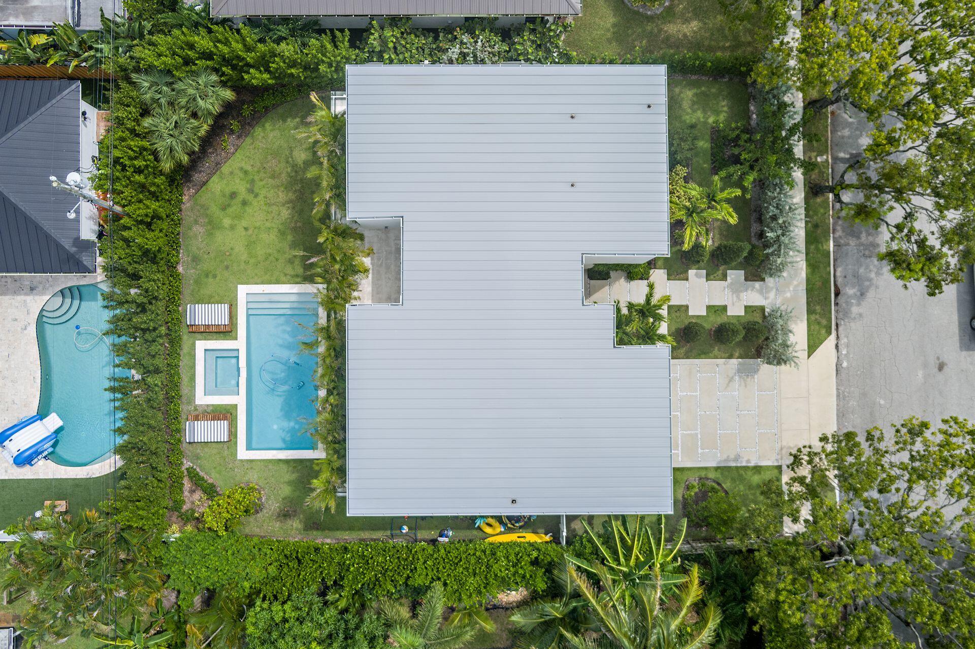 EDGEWATER - Residential